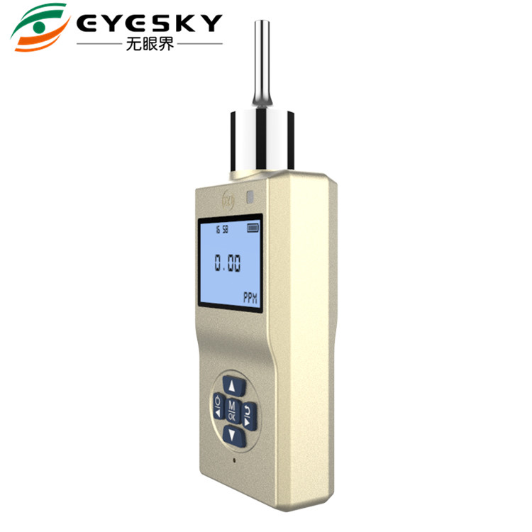 प्रमुख ऑपरेशन हैंड हेल्ड गैस डिटेक्टर वोल्टेज 3.7 VDC 2500mah 12 घंटे कार्य समय